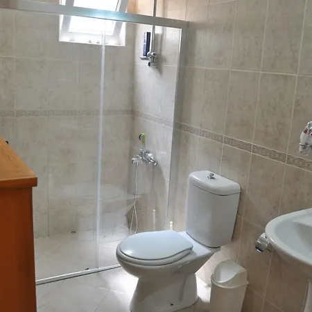Nicholas Gate Apartment *