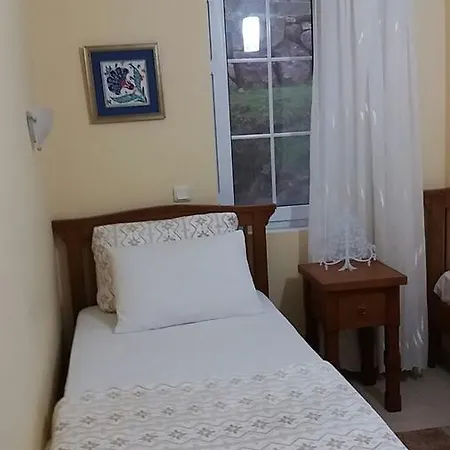 Apartment Nicholas Gate